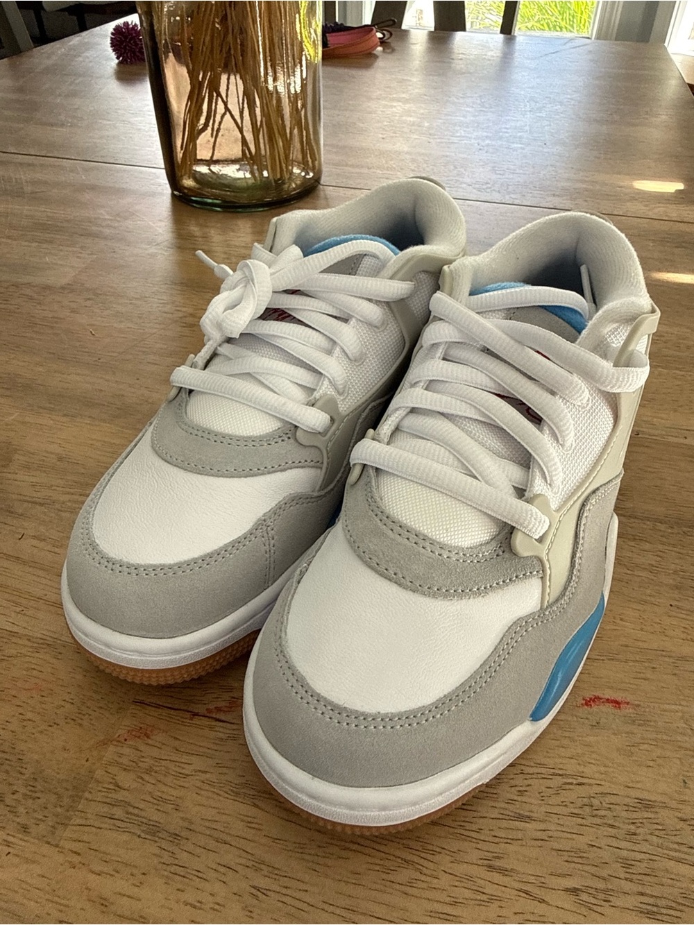 Jordan Kids Sneakers in White, Light Gray & Blue